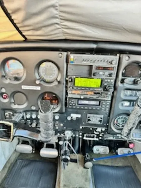 1968 Piper PA-28-140 N5584F — Panel