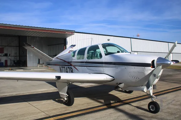 Low-angle right front